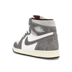 Air Jordan 1 Retro High OG -PERFEKTES BEKLEIDUNGSGESCHÄFT DZ5485 051 3