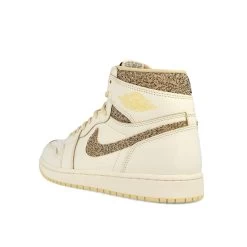 Air Jordan 1 Retro Hi OG Craft -PERFEKTES BEKLEIDUNGSGESCHÄFT FD8631 100 3